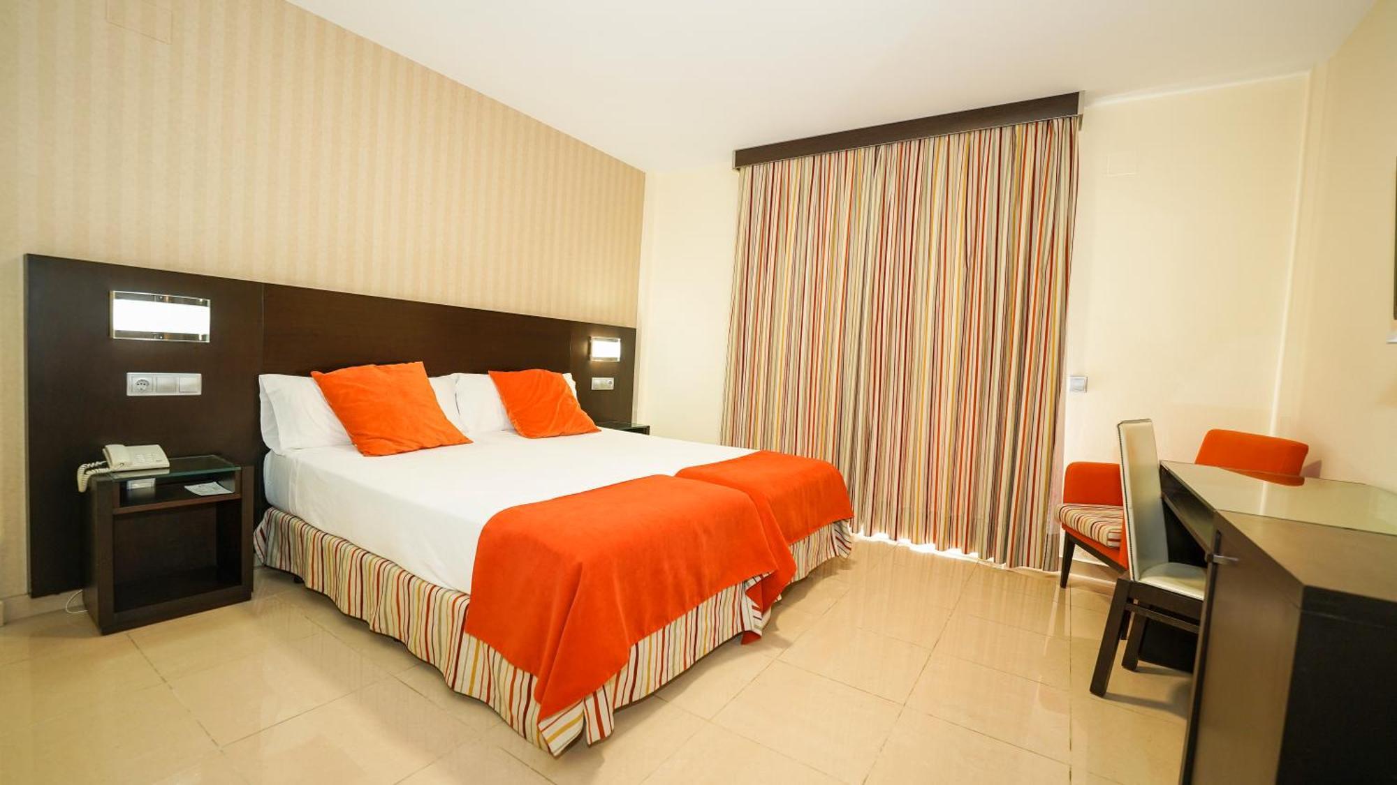 Hotel Pradillo Conil Conil De La Frontera Ngoại thất bức ảnh
