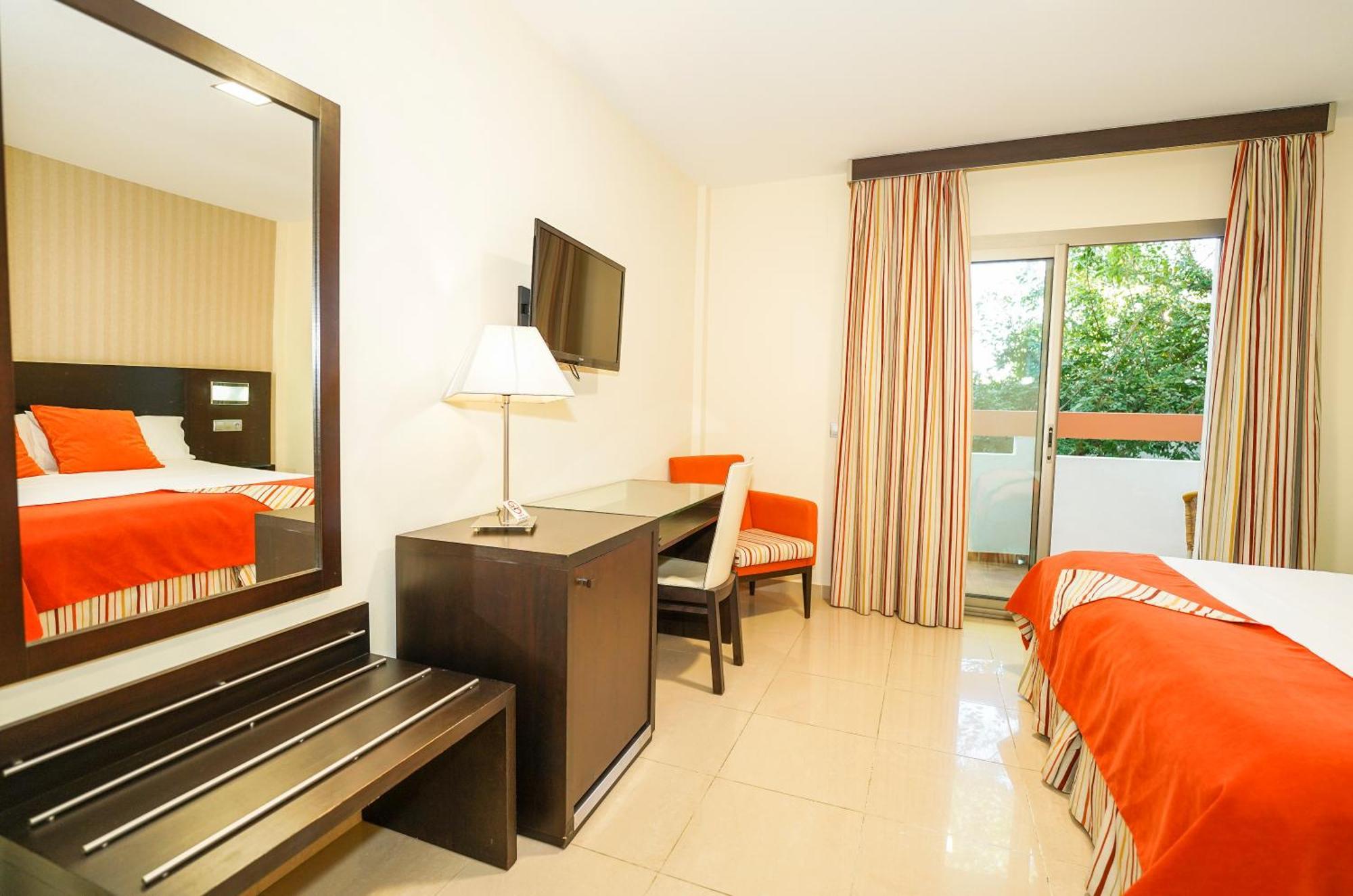 Hotel Pradillo Conil Conil De La Frontera Ngoại thất bức ảnh