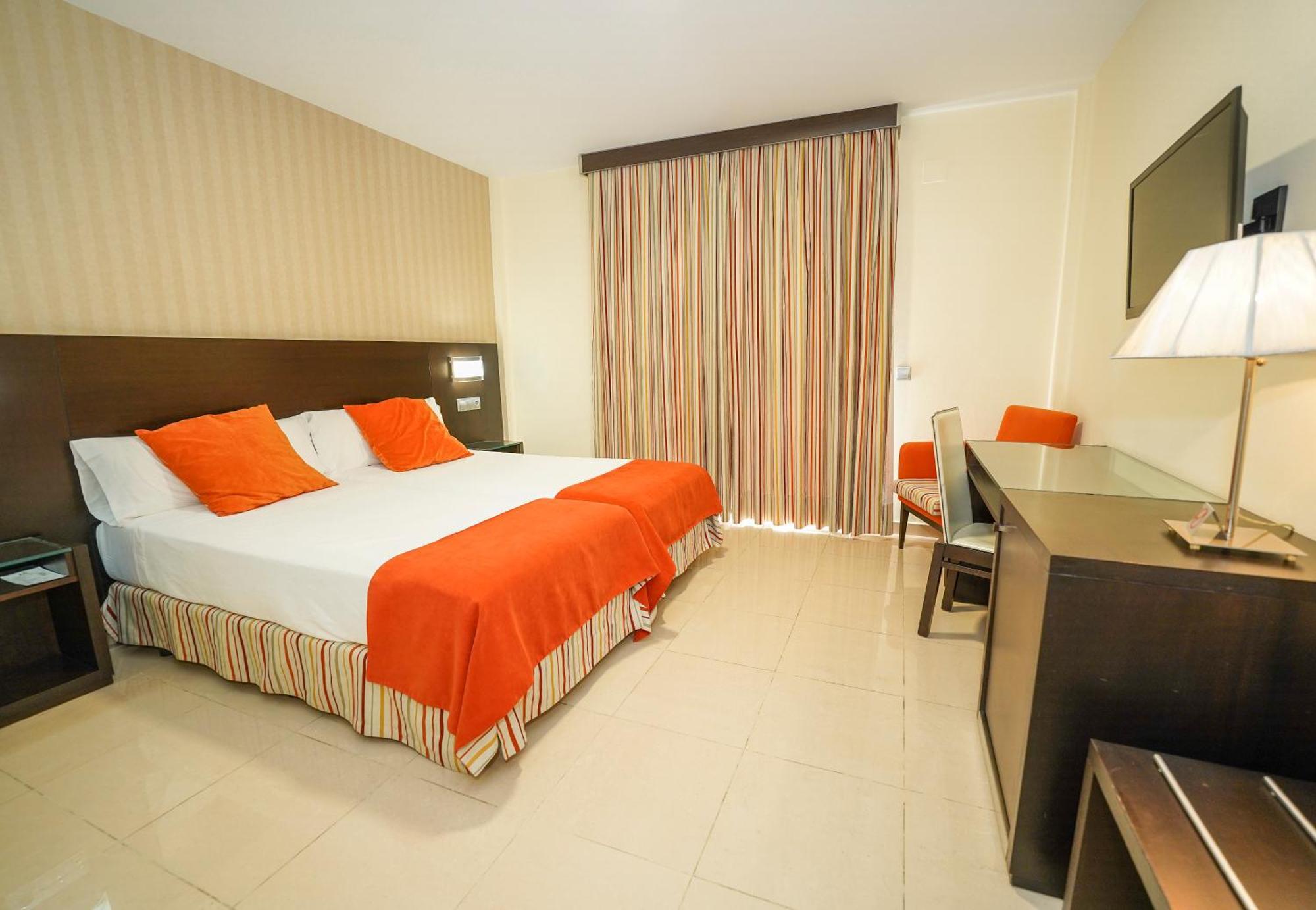 Hotel Pradillo Conil Conil De La Frontera Ngoại thất bức ảnh