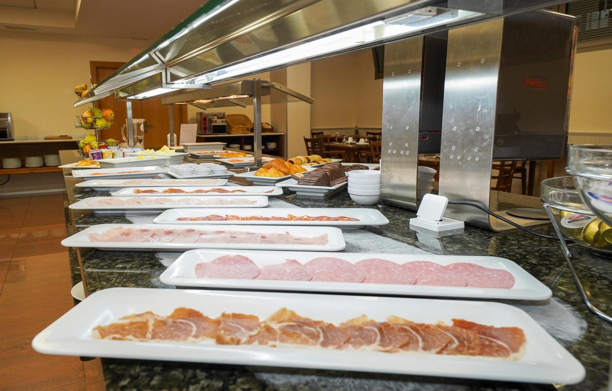 Hotel Pradillo Conil Conil De La Frontera Ngoại thất bức ảnh
